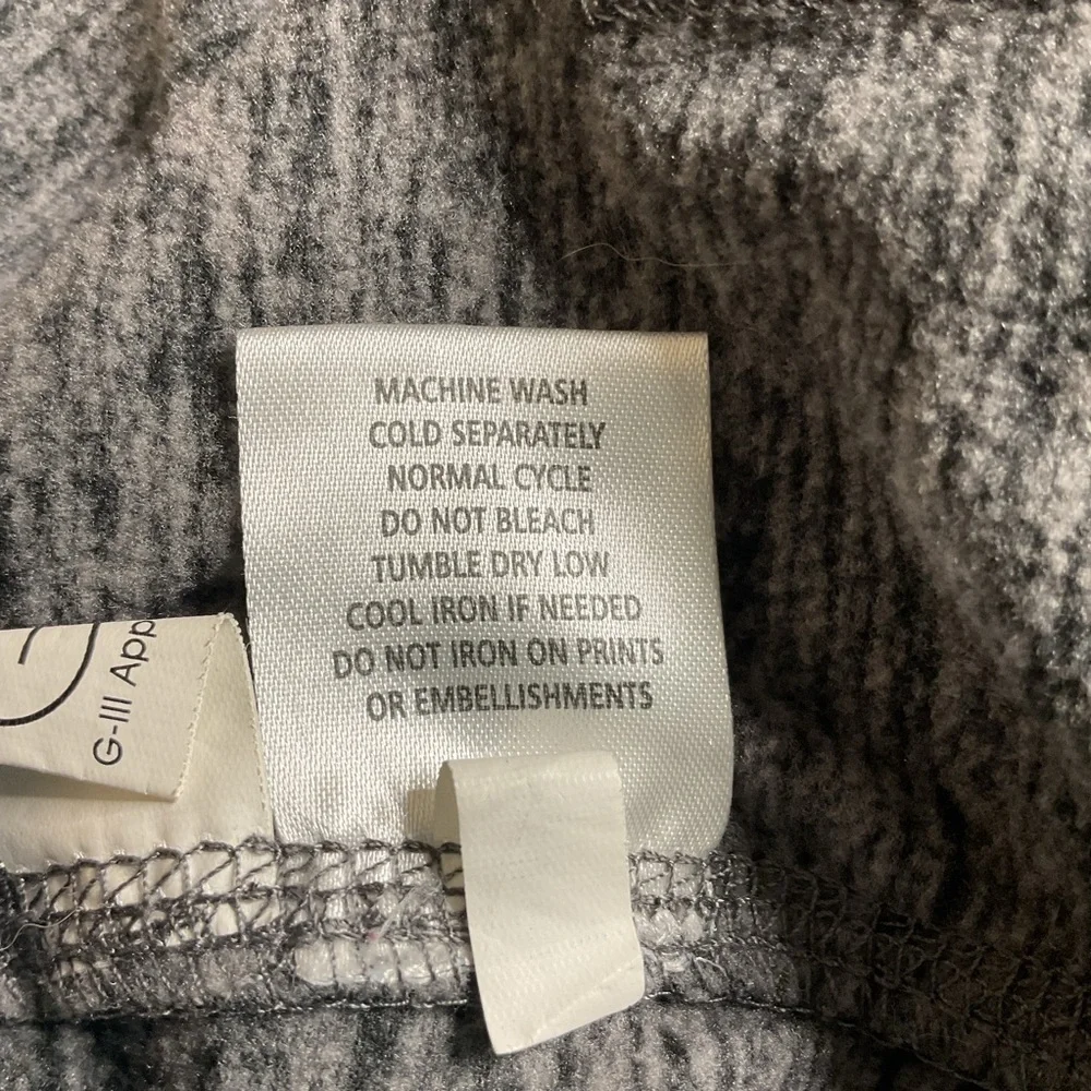 NFL Women's Seahawks Gray Team Apparel Zip up Hoodie XL - Picture 11 of 11